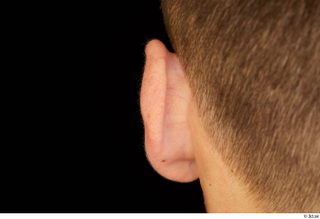 Claudio ear 0001.jpg